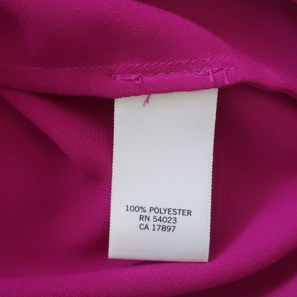 Sleeveless flutter detail top - Picture 7 of 7